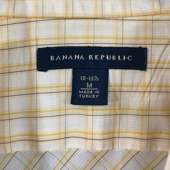 Banana Republic Men’s Button down - Picture 3 of 3